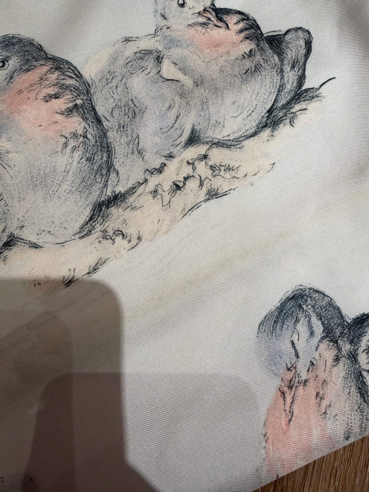 Hermès Foulard en soie avec boîte 28/07