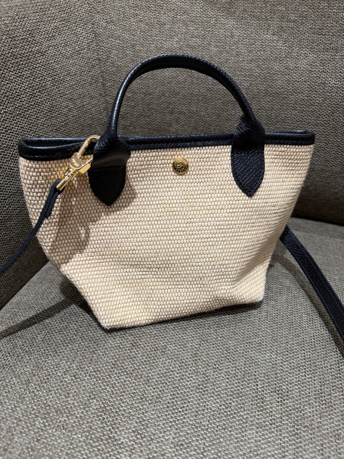 Sac beige en raphia à bandoulière — Longchamp 21/10