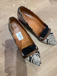 Ballerines style serpent Chie Mihara t.37