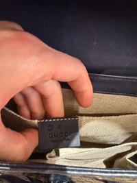 Sac Gucci bleu marine emily