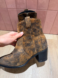 Bottines santiags camel et noires semerjen T.39 14/10