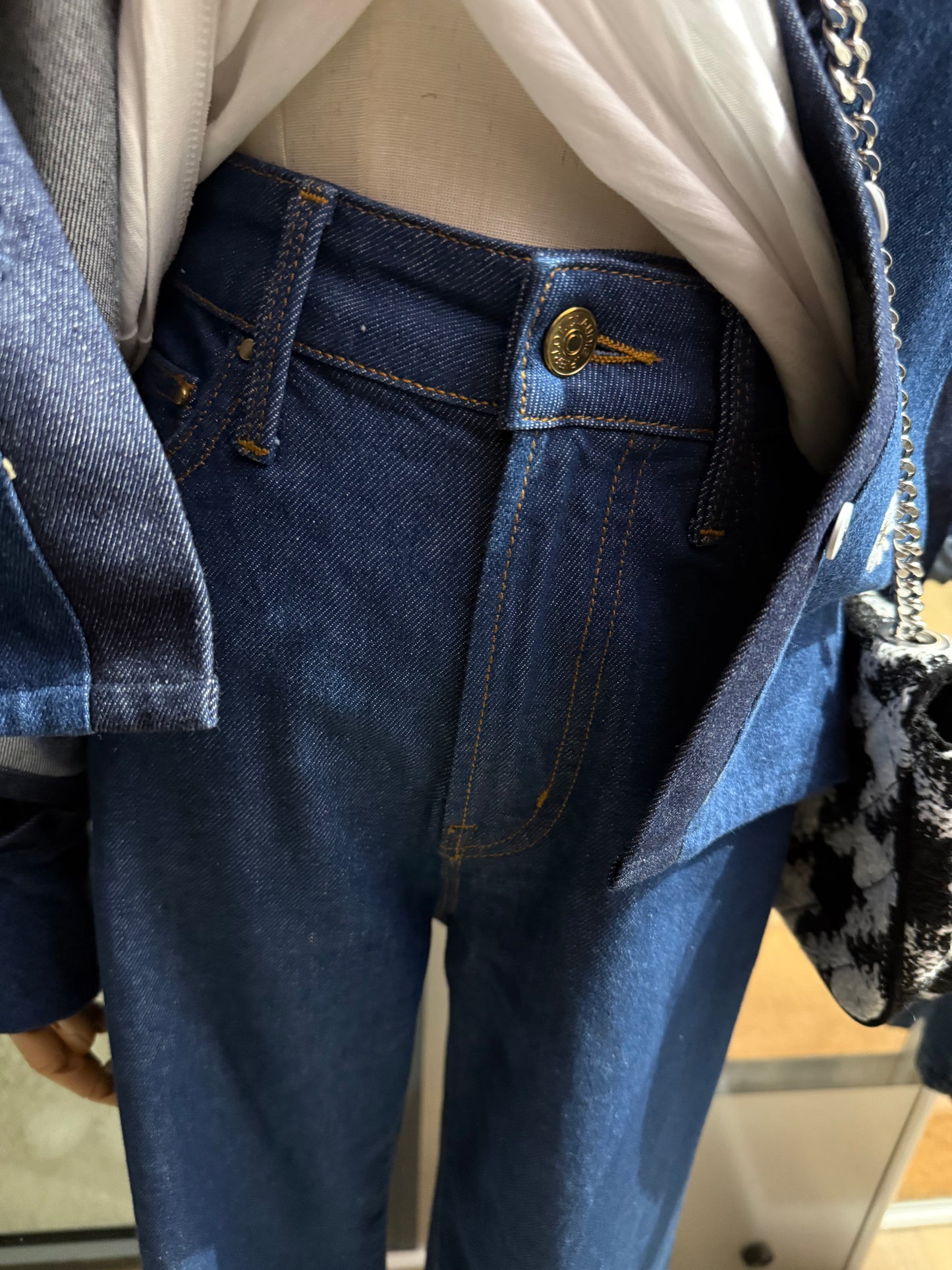 Jean bleu Claudie Pierlot t.34