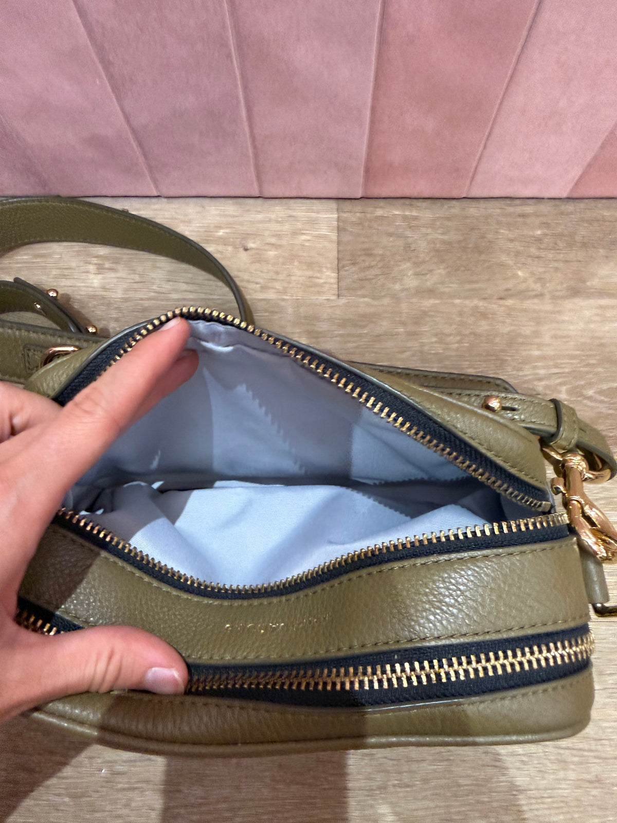 Sac Marc Jacob en cuir kaki 24/07
