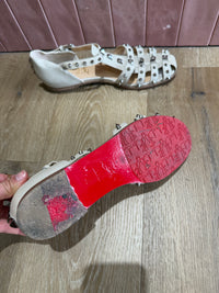 Louboutin sandales 40