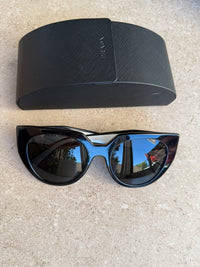 Lunettes Prada blanches neuves 24/07