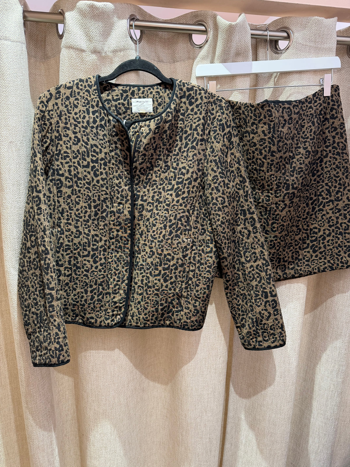 Ensemble veste + jupe Maison 123 T.40 25/10