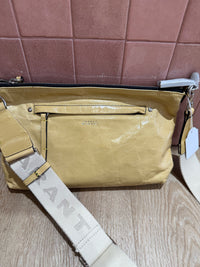 Isabel Marant Pochette jaune 19/07