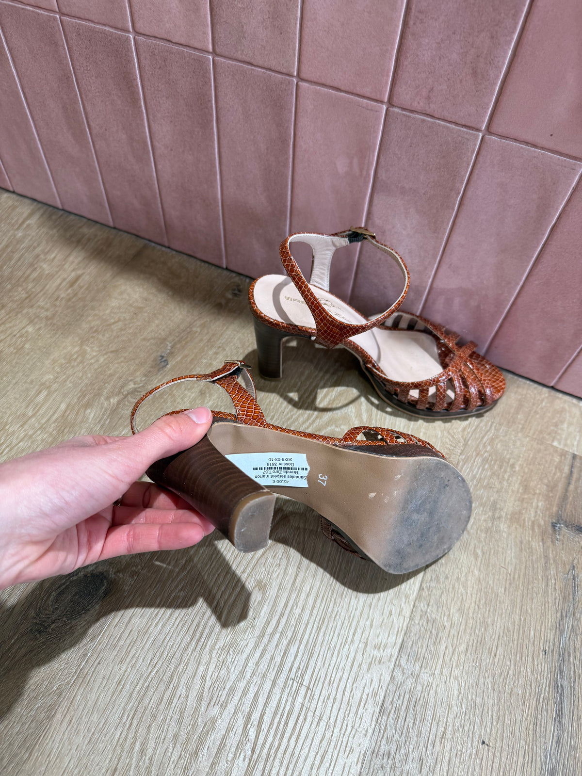 Sandales serpent marron Brenda Zaro T.37