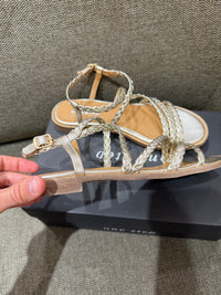 Sandales one step T.37 cuir 02/09