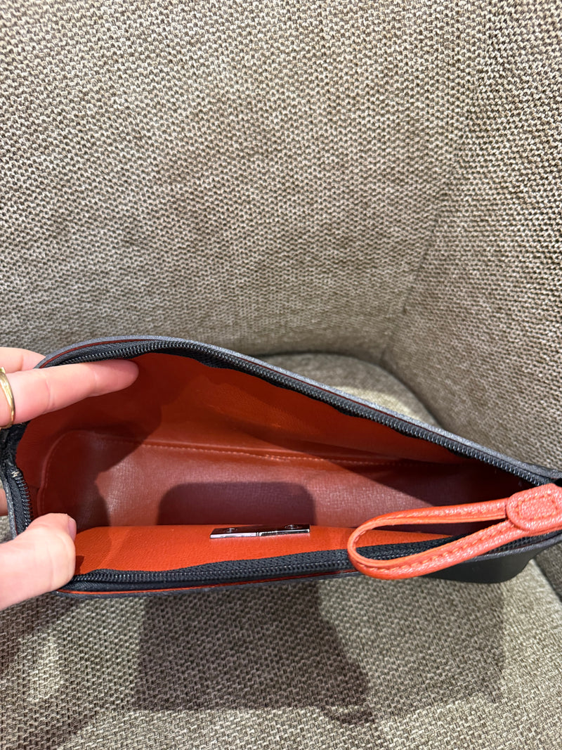 Pochette noir orange Longchamp cuir