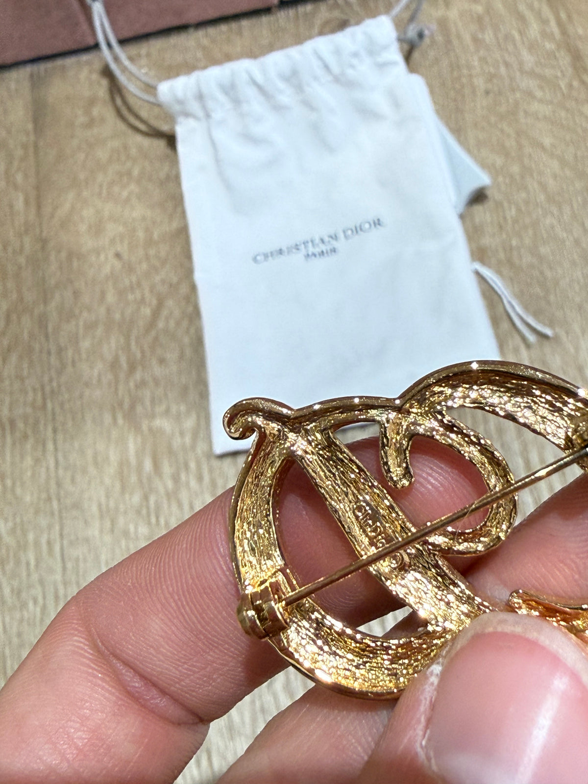 Broche dorée Christian Dior - doré 29/05
