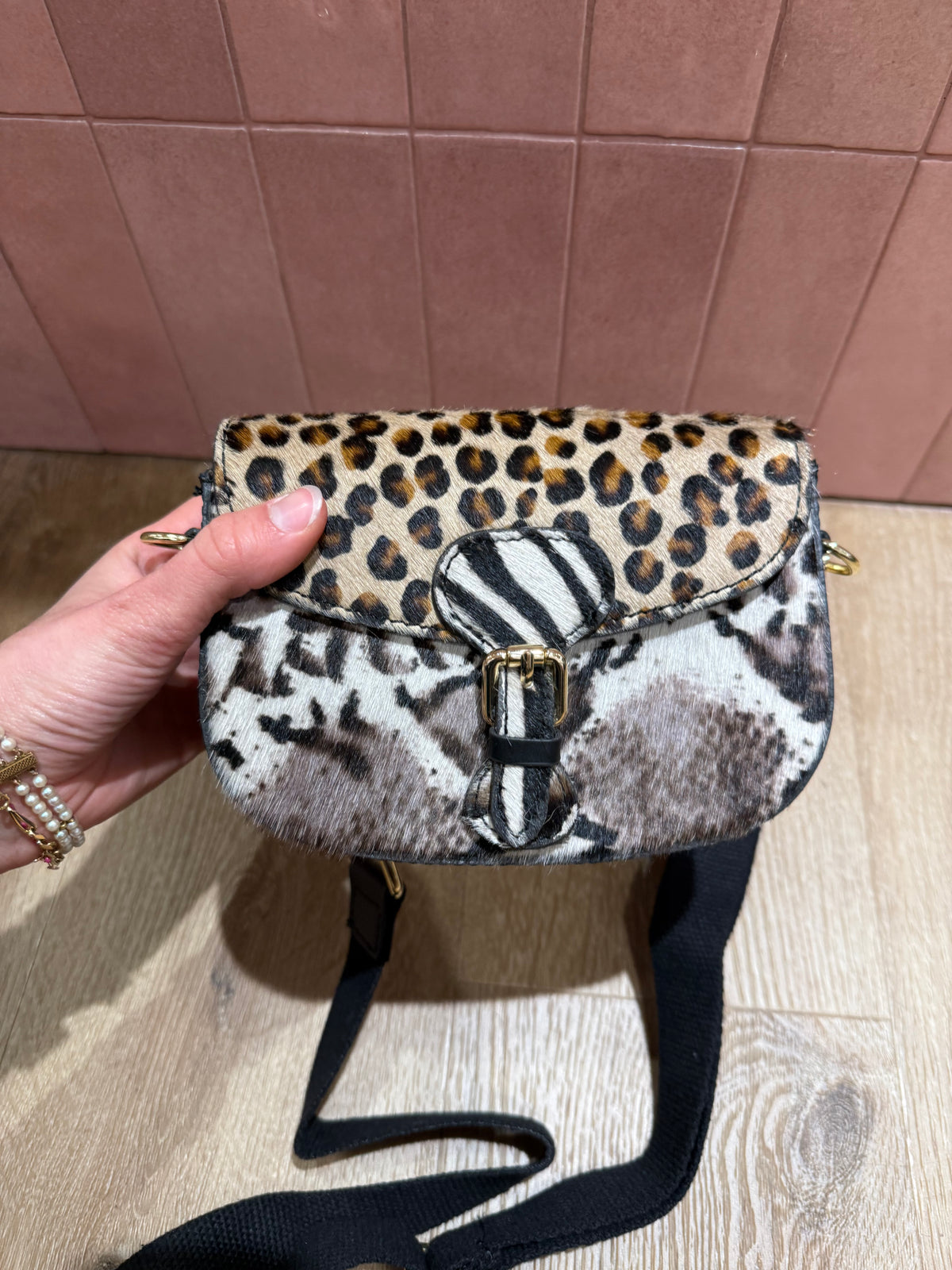 Sac noir sans marque léopard