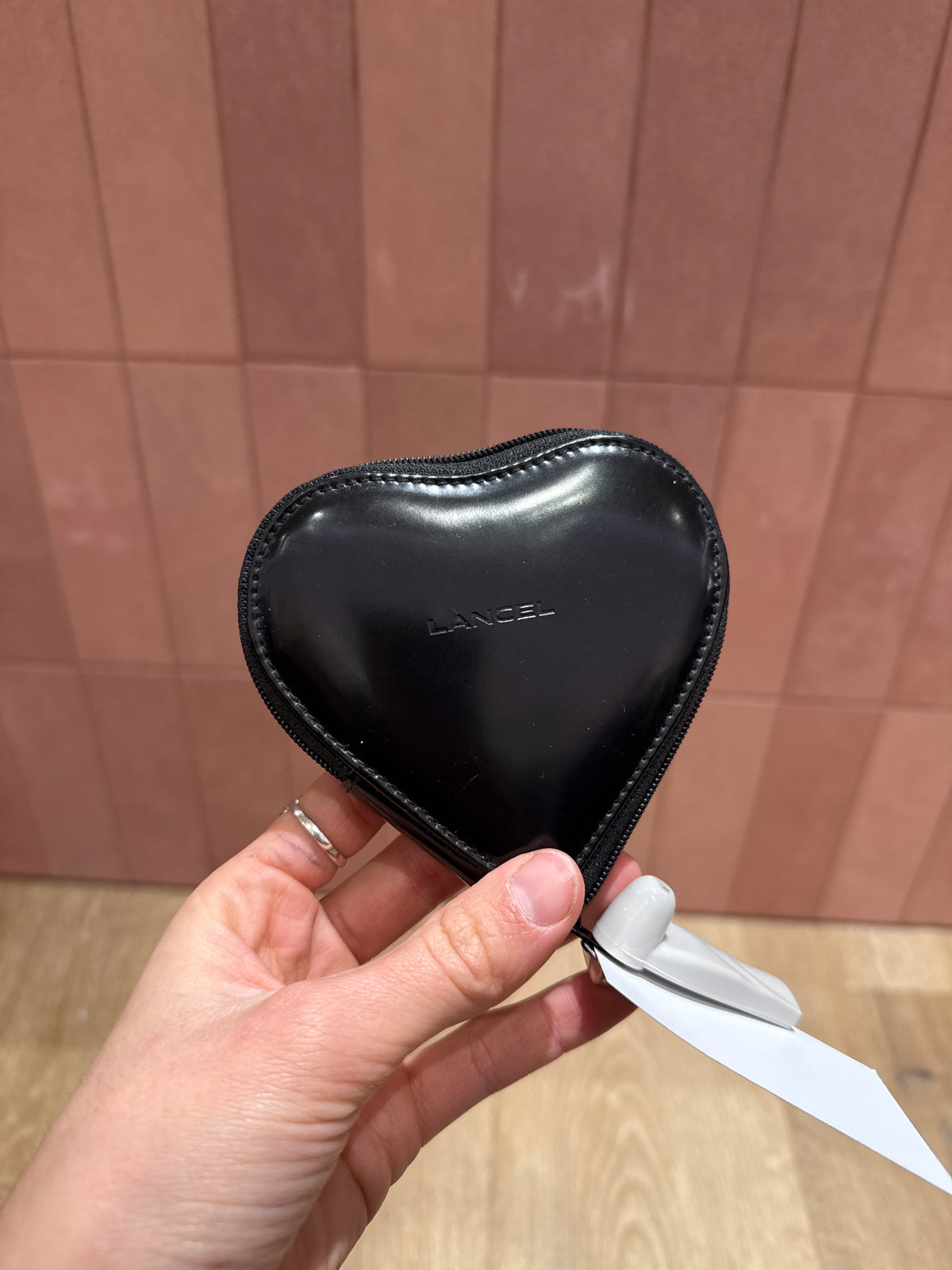 Porte-monnaie cœur noir Lancel