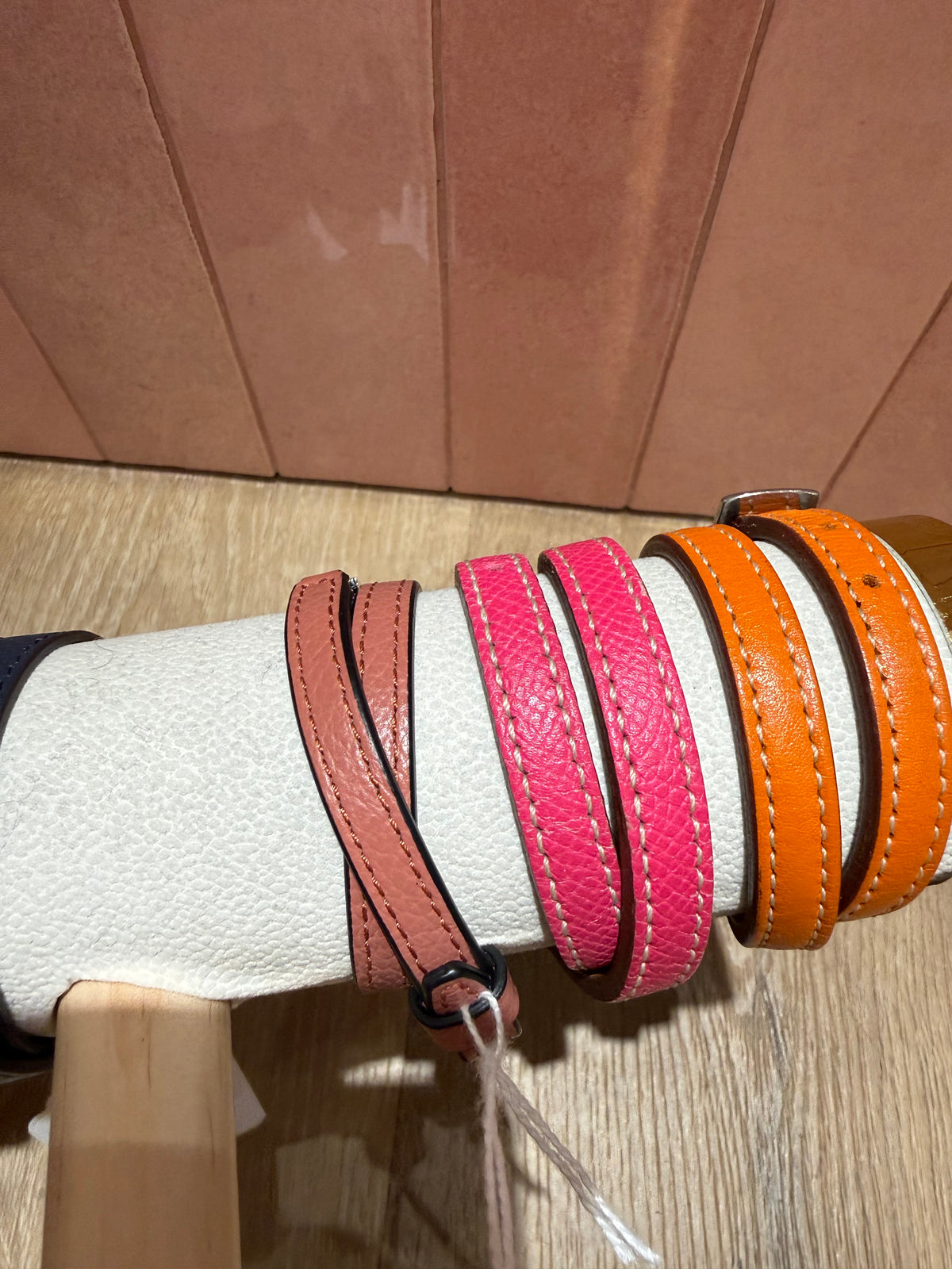 bracelet cuir rose