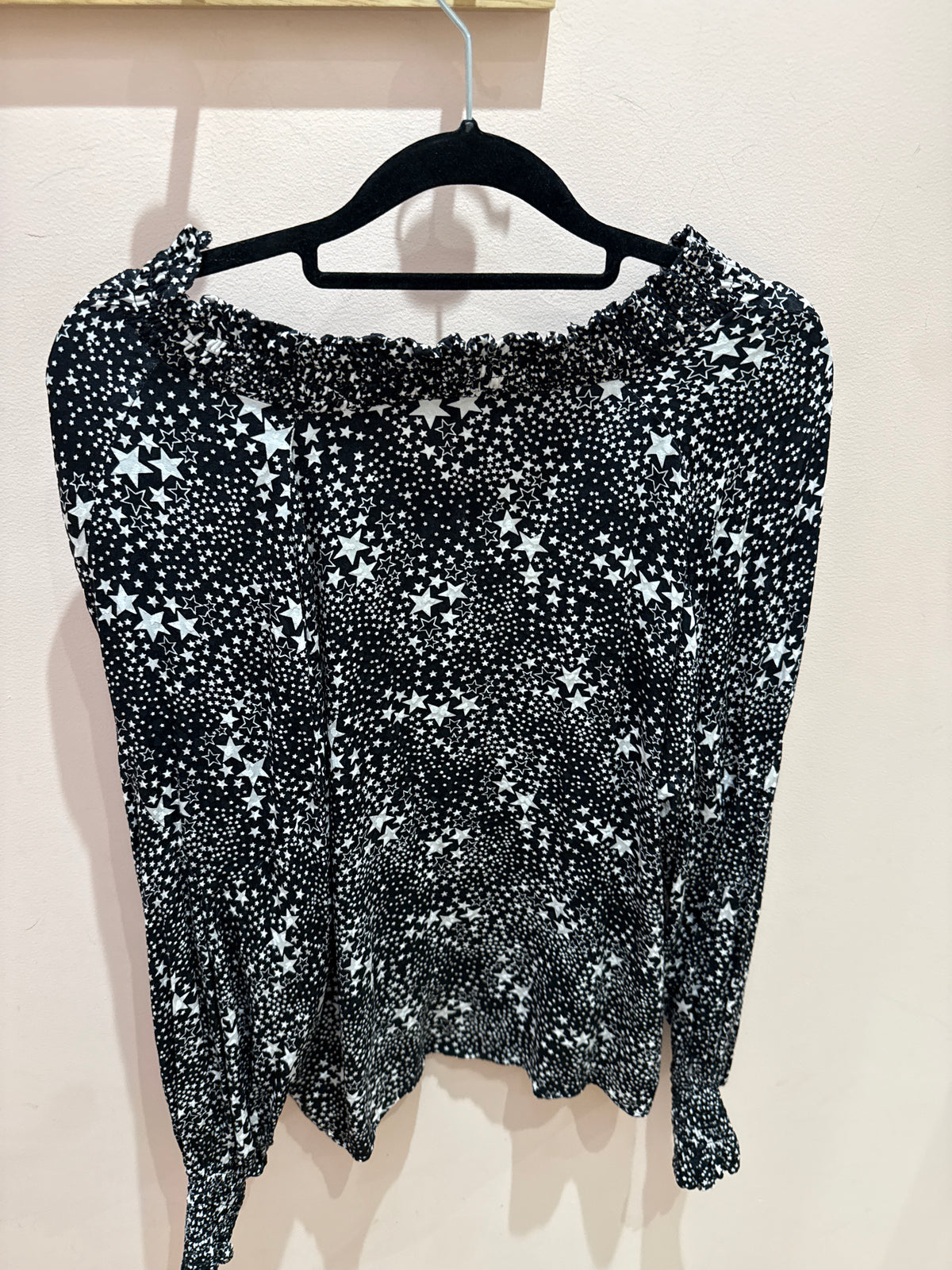Blouse Maje noire étoiles blanches T.L