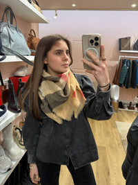 écharpe beige en laine burberry