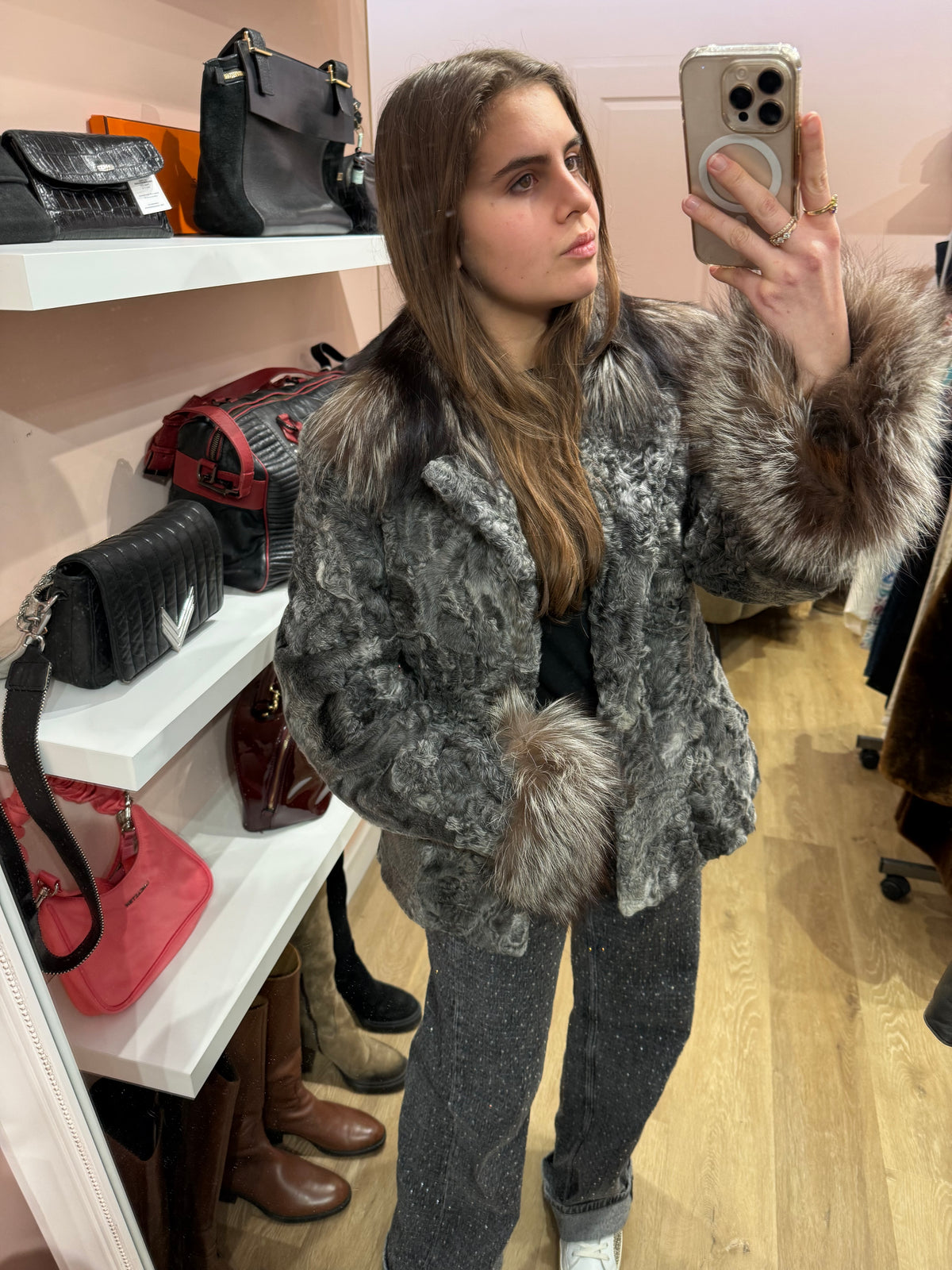 Manteau en astrakan et renard T.M