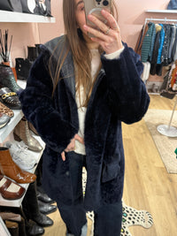 Manteau en peau laine bleu Weill T.M