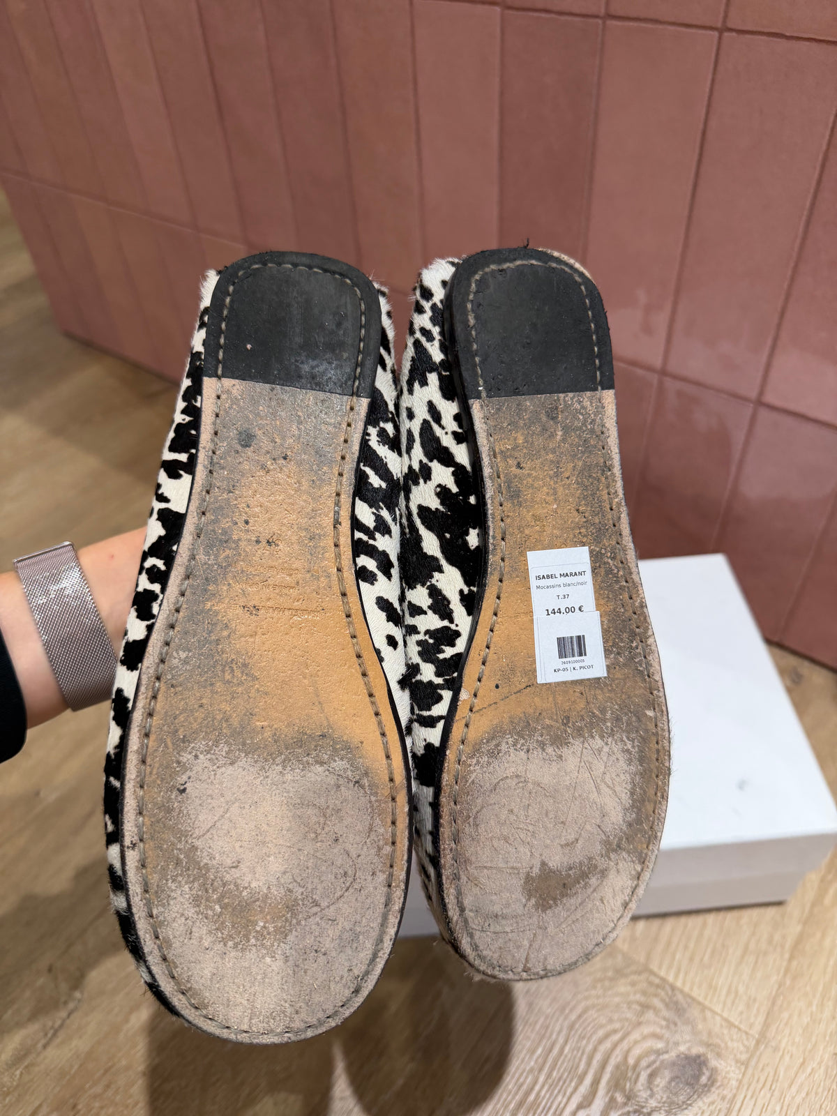 Mocassins blancs et noirs Isabel Marant T.37 10/09