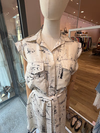 Robe en soie Burberry t.38 01/08