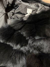 Veste noire en fourrure de renard - T.M 19/09