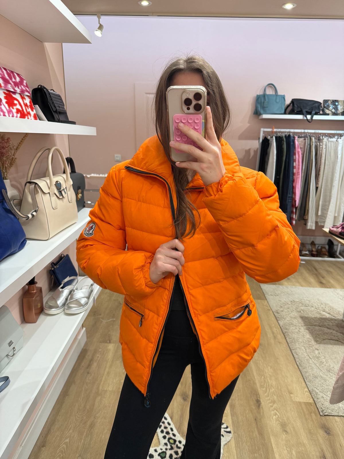 Doudoune orange moncler taille 5 31/05