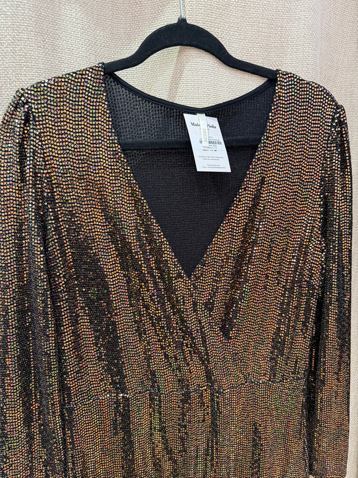 Robe brillante I.Code 38