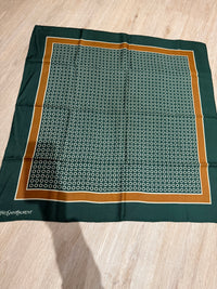 Foulard Yves Saint Laurent vert