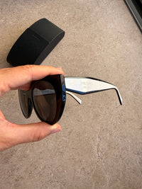 Lunettes Prada blanches neuves 24/07