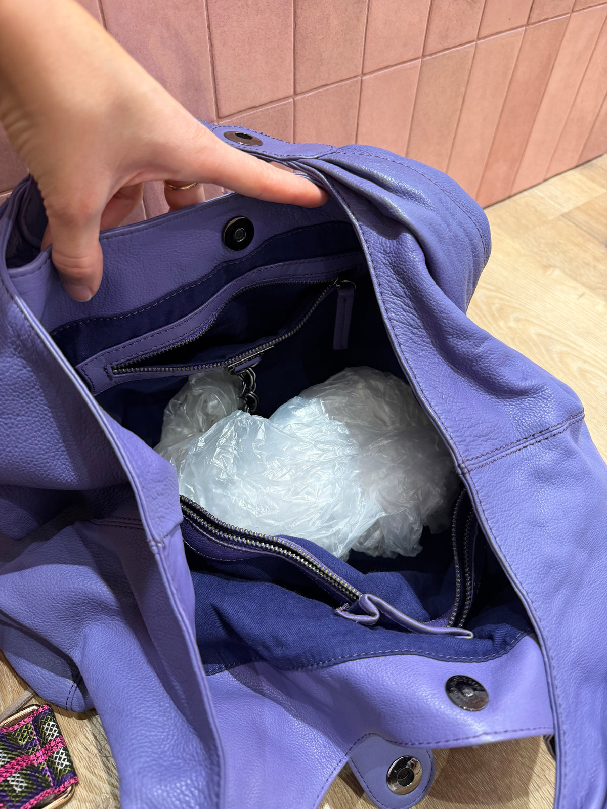 Caroll - sac violet en cuir - T.TU 16/10