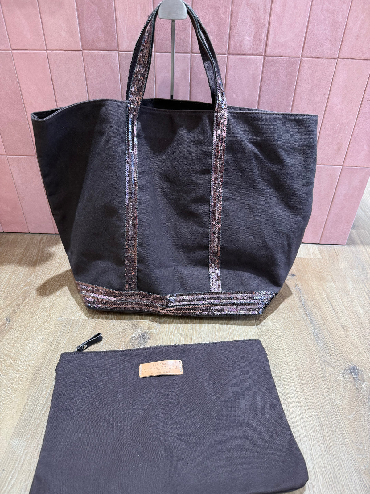 Sac cabas marron Vanessa Bruno + pochette 05/06