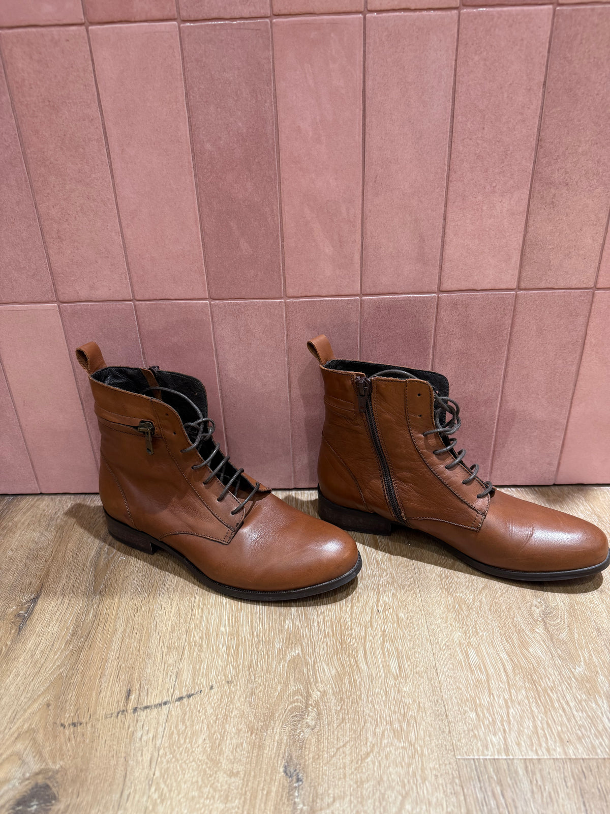 Bottines Marron Minelli T.37