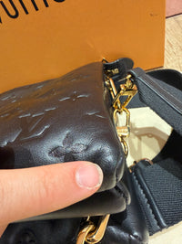 Louis Vuitton sac Coussin PM noir 09/10