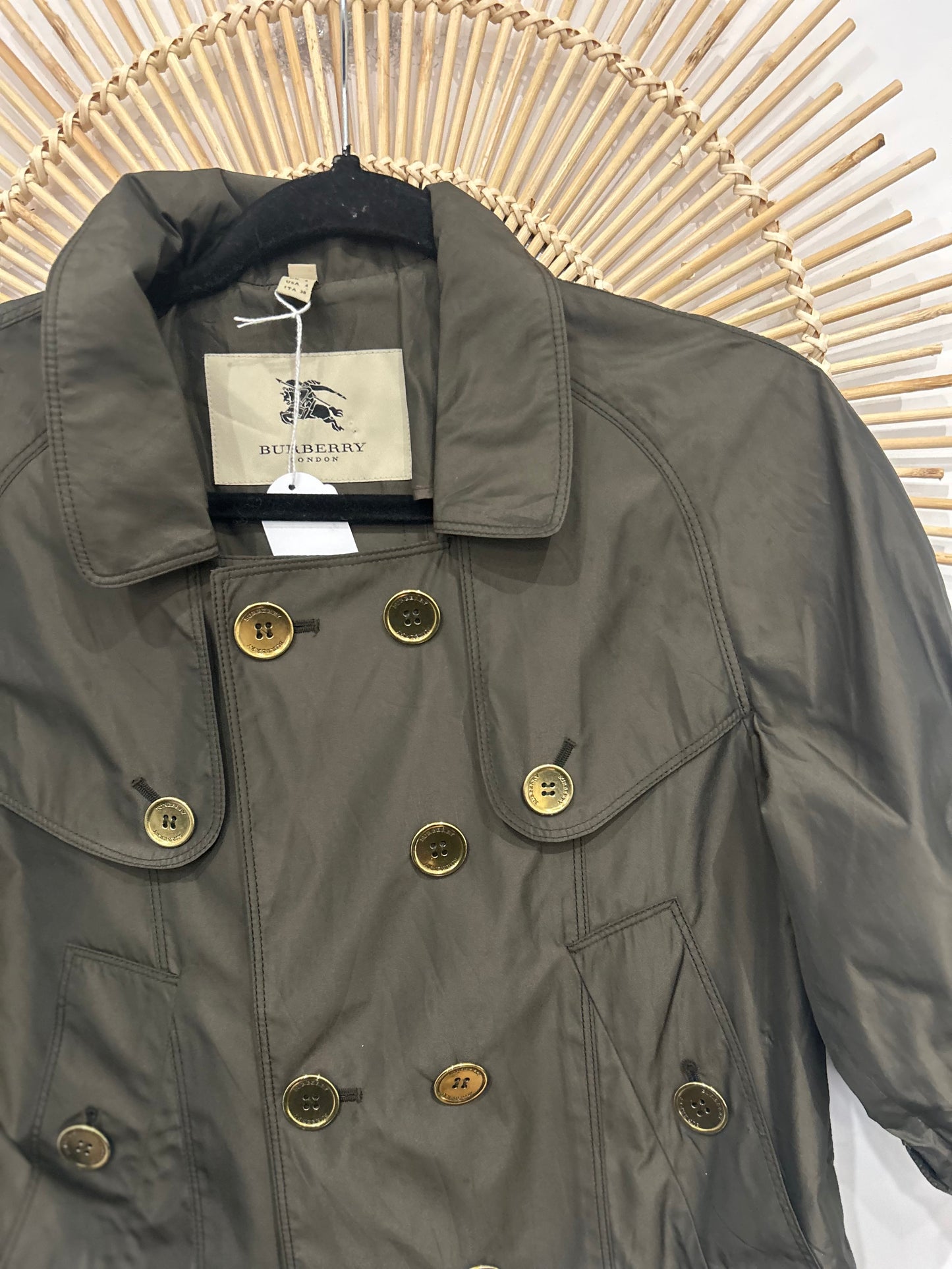 Veste Trench court Burberry Taille 34