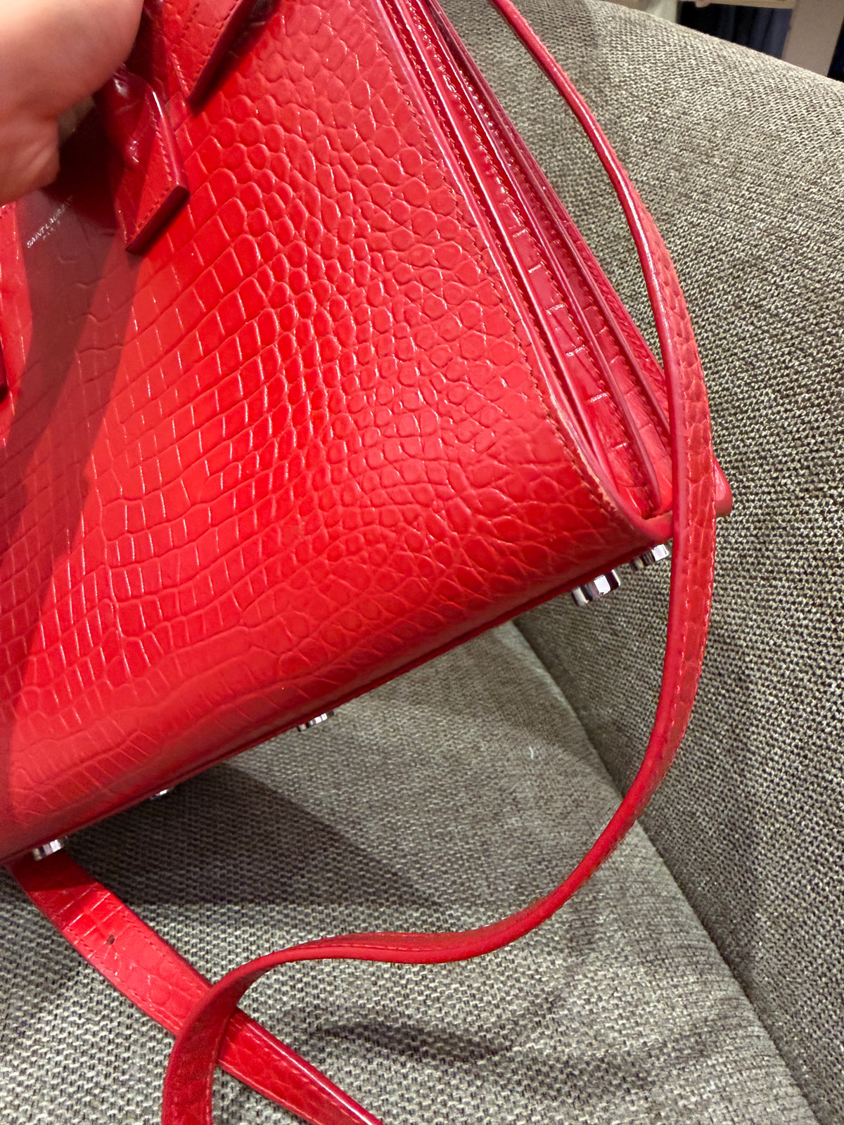 Sac de jour rouge Saint Laurent 09/09