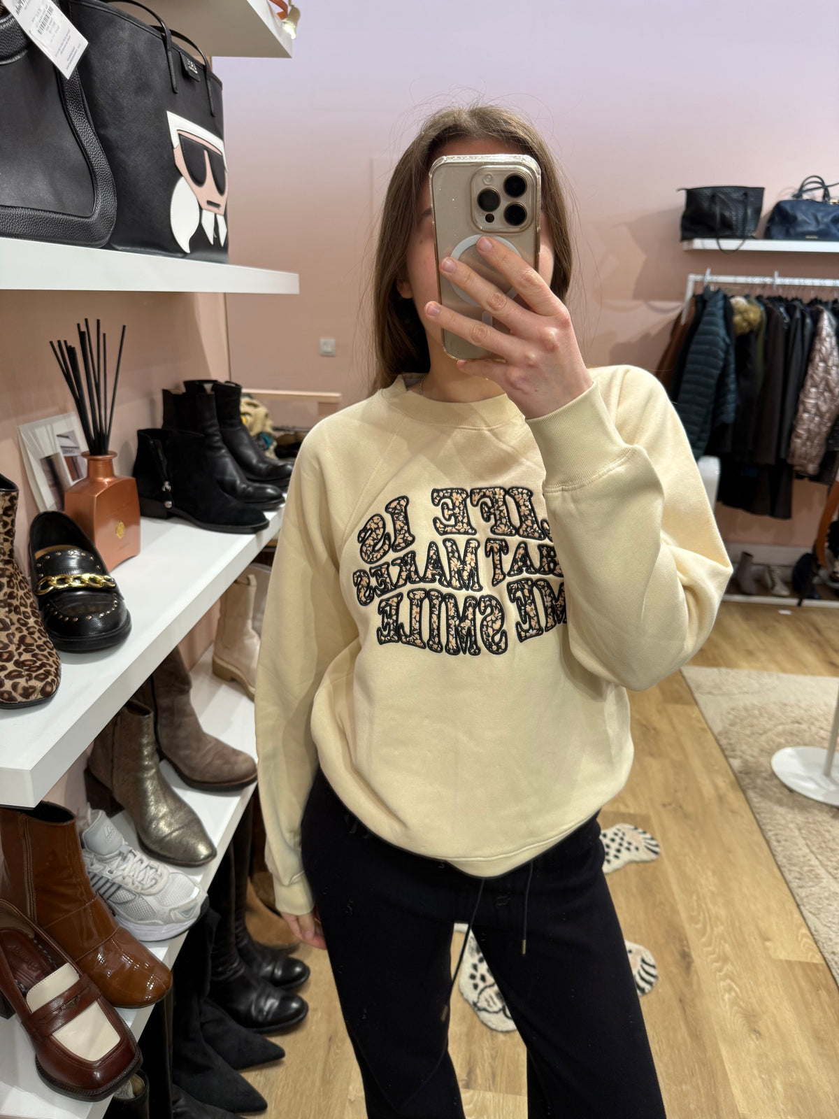 Sweat beige écriture marron Sandro T.S