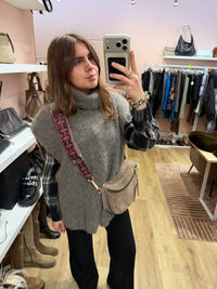 Sac taupe en daim Isabelle Farrugia 16/10