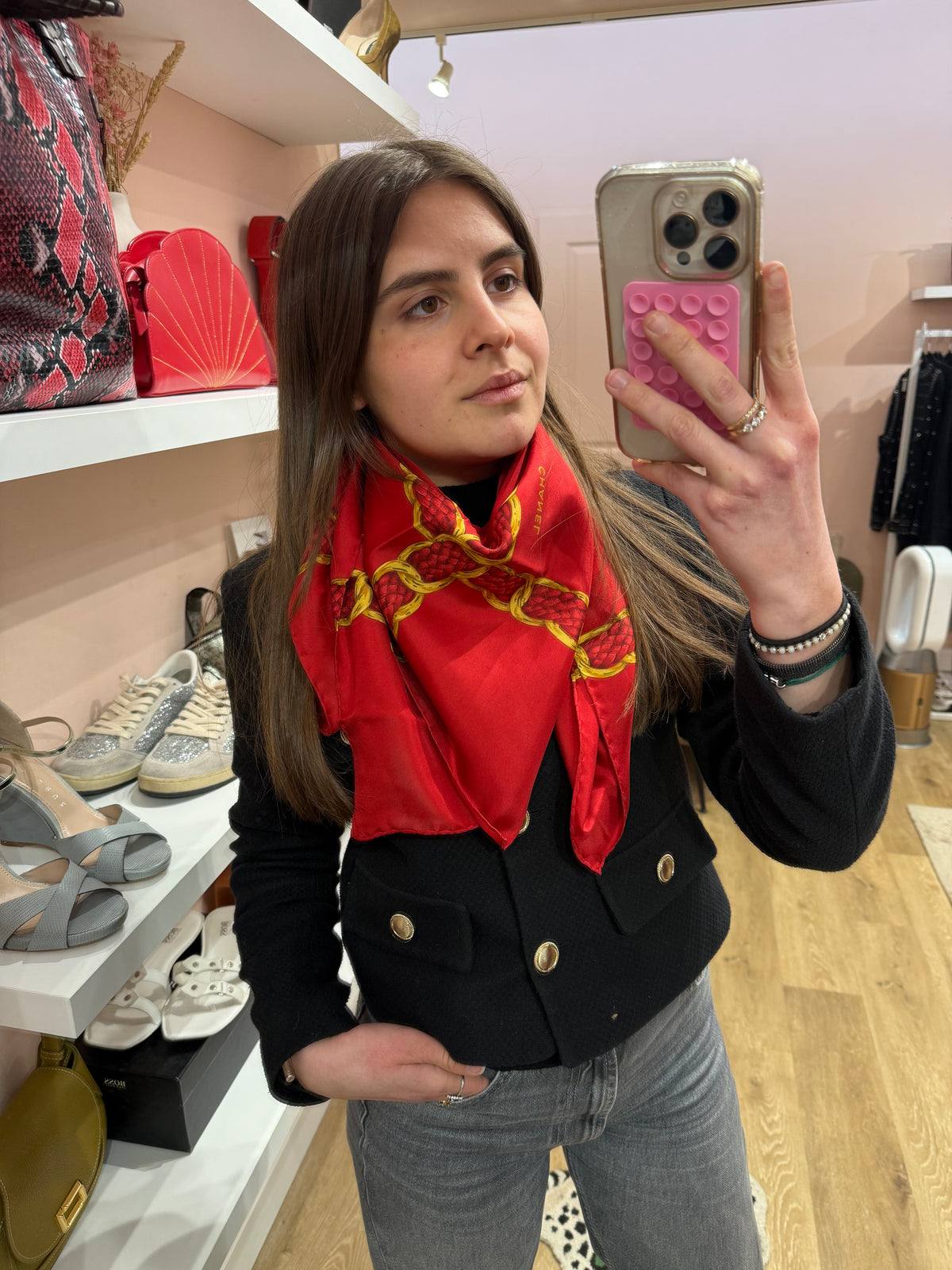 Foulard Chanel rouge TU