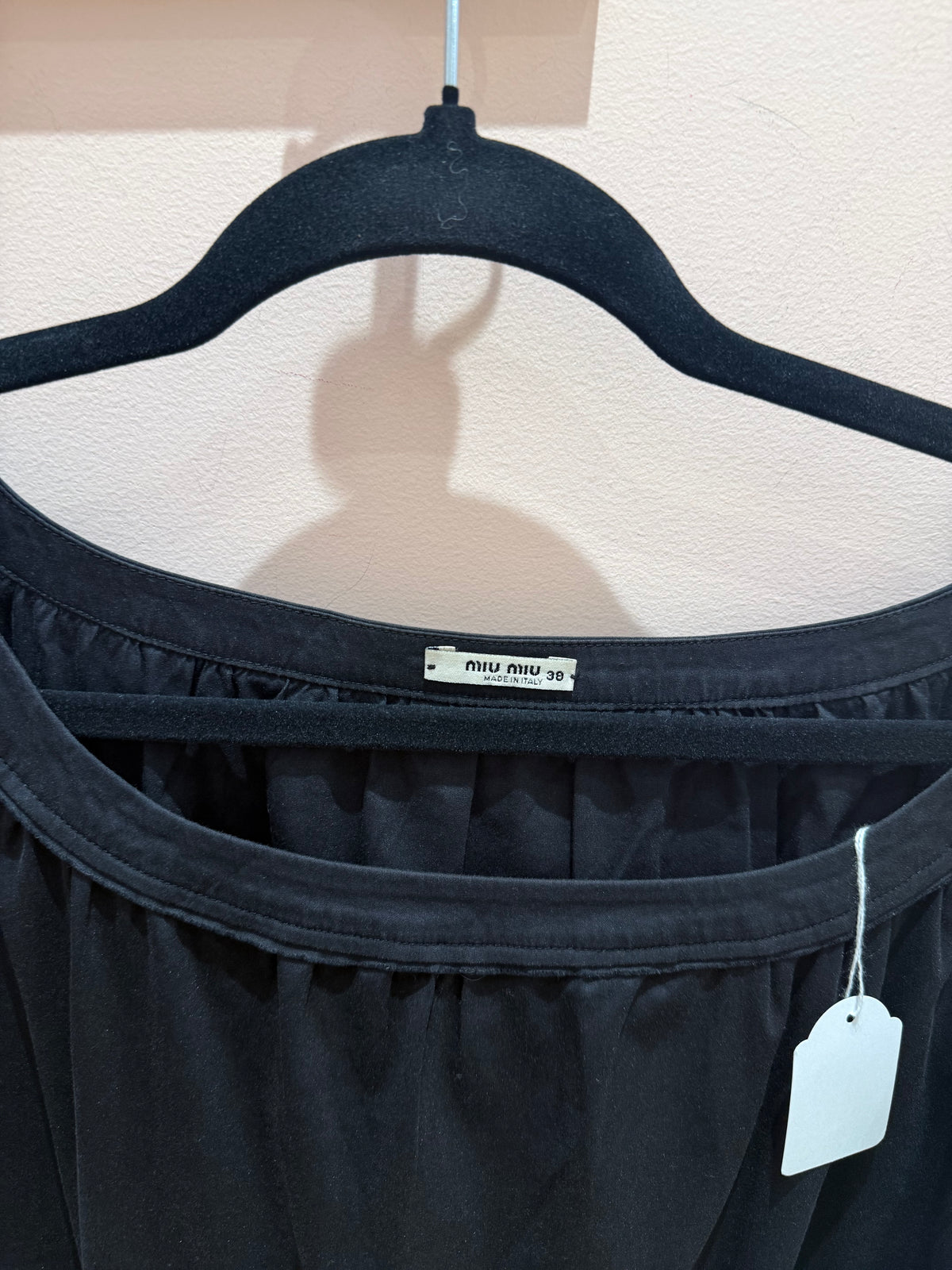 Robe noire Miu Miu T.36 24/06