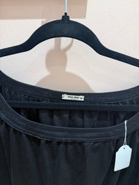 Robe noire Miu Miu T.36 24/06