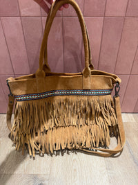 Sac indien à franges en daim fuchsia 27/05