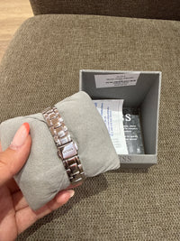 Montre Guess argentée 20/06