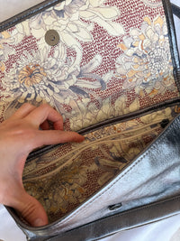Sac en cuir argenté Longchamp 16/08