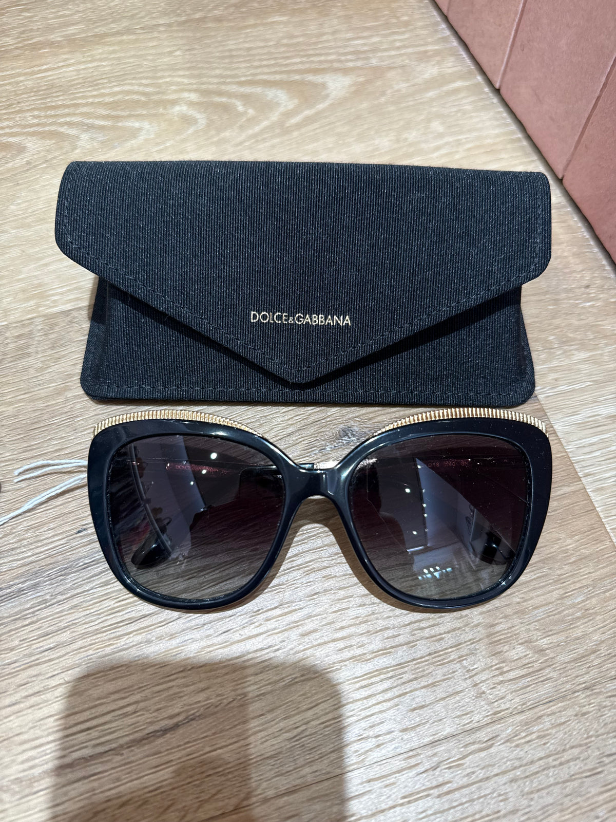 Lunette noir dolce gabbana 30/05