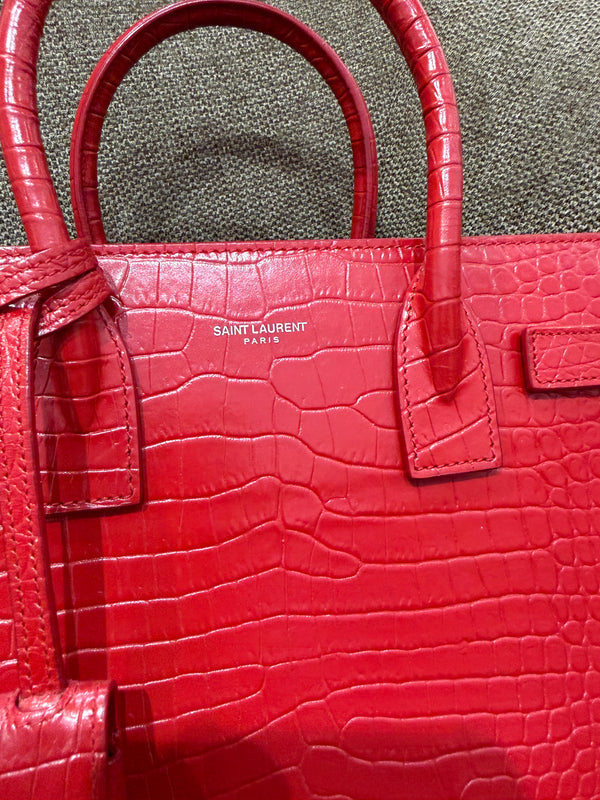 Sac de jour rouge Saint Laurent 09/09