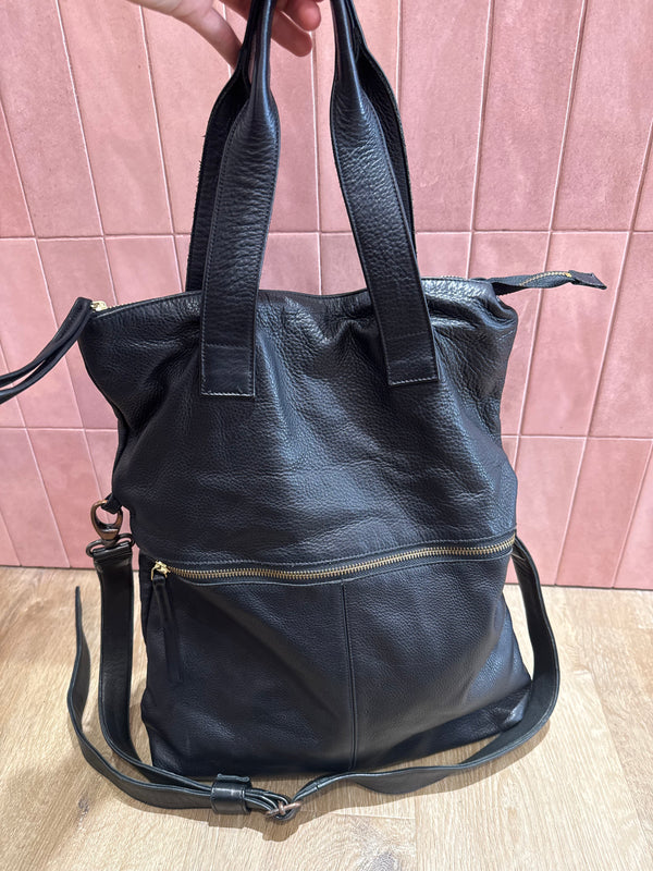 Sac cabas noir en cuir Naterra 01/06