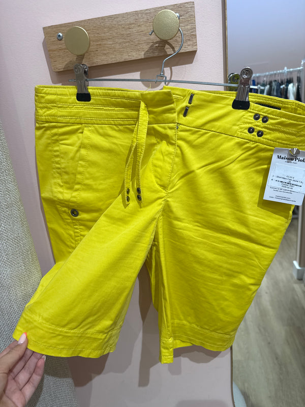 Short Marc Cain Jaune T.38