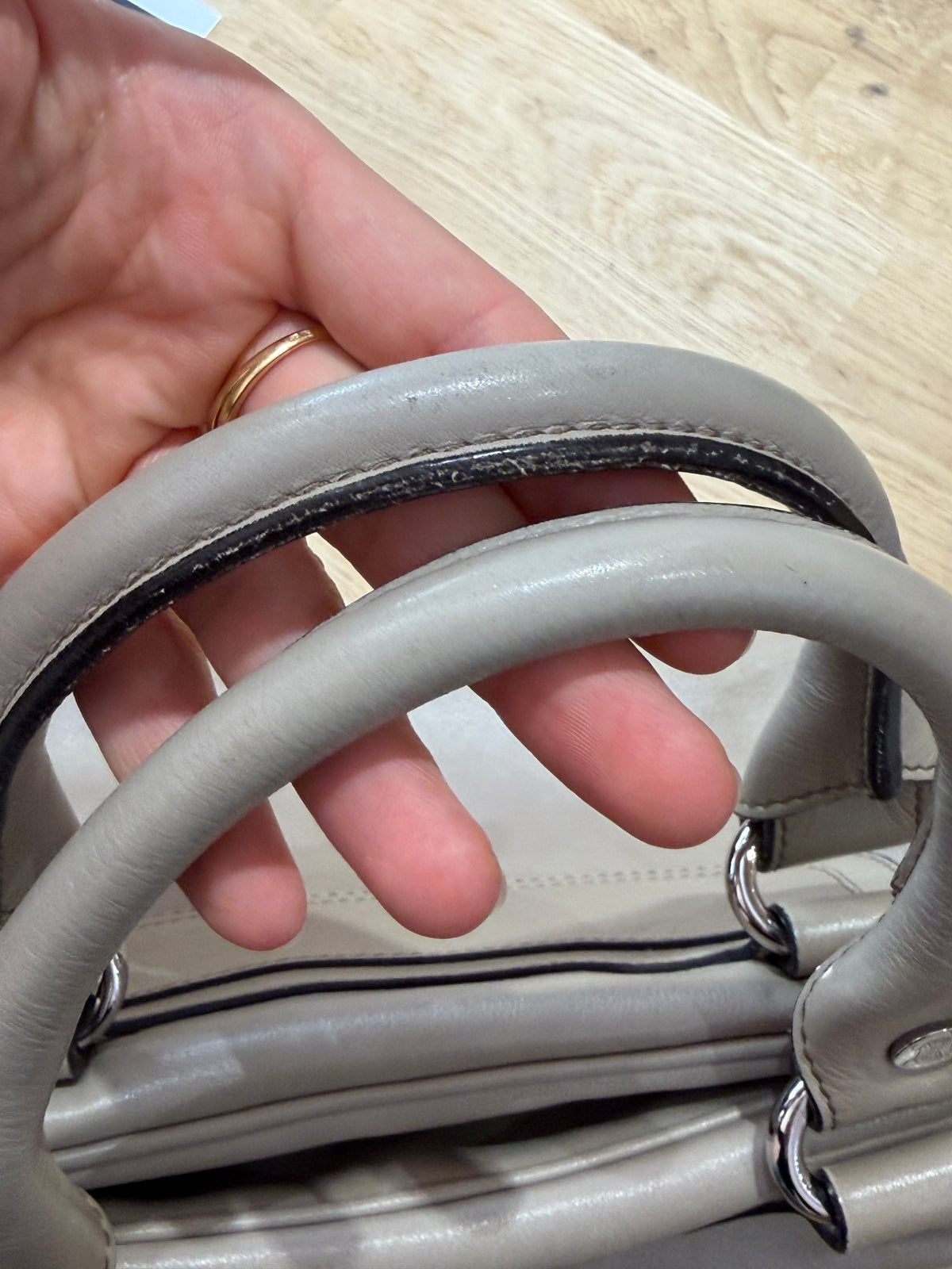Sac Céline beige en cuir 17/09