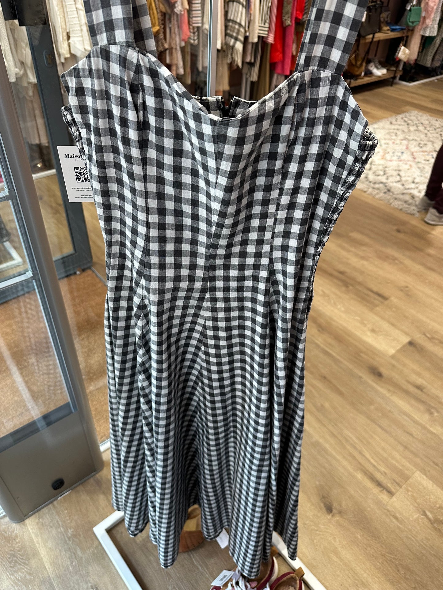 Robe Diable noir T.M