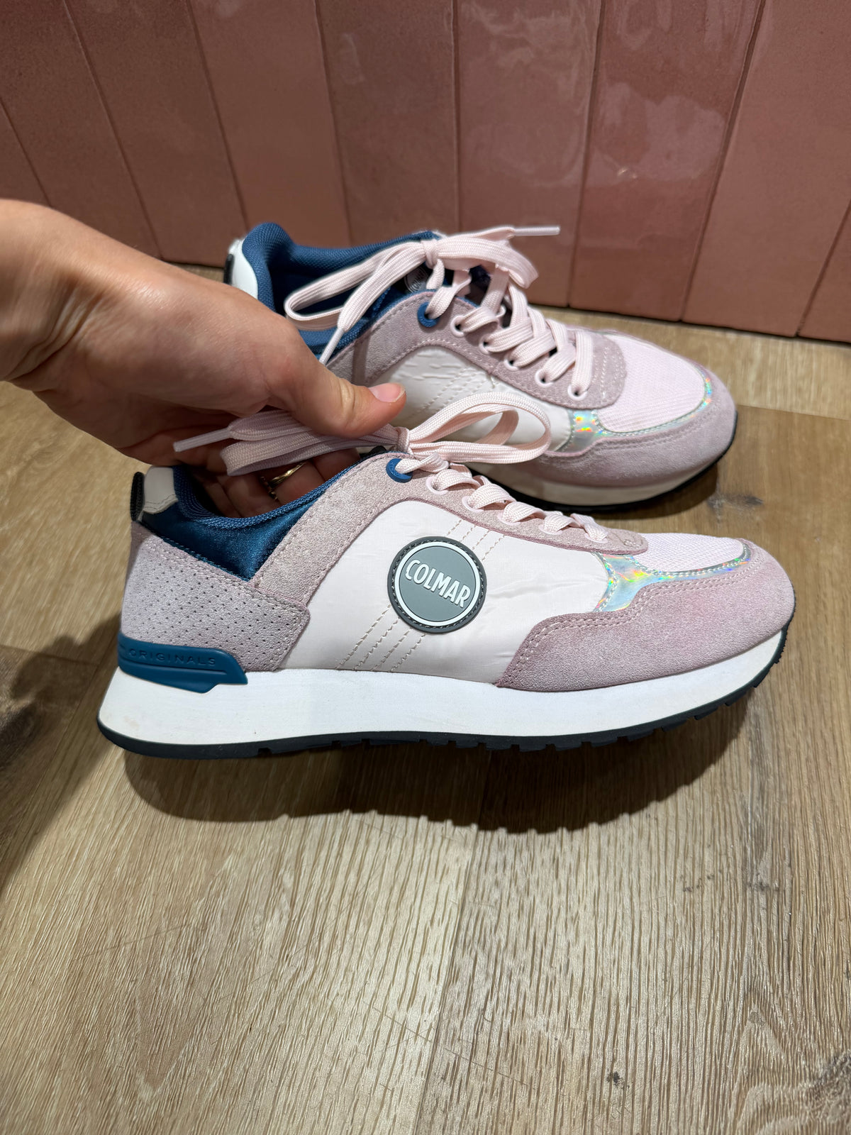Baskets roses Colmar, détails bleus - T.37 15/09